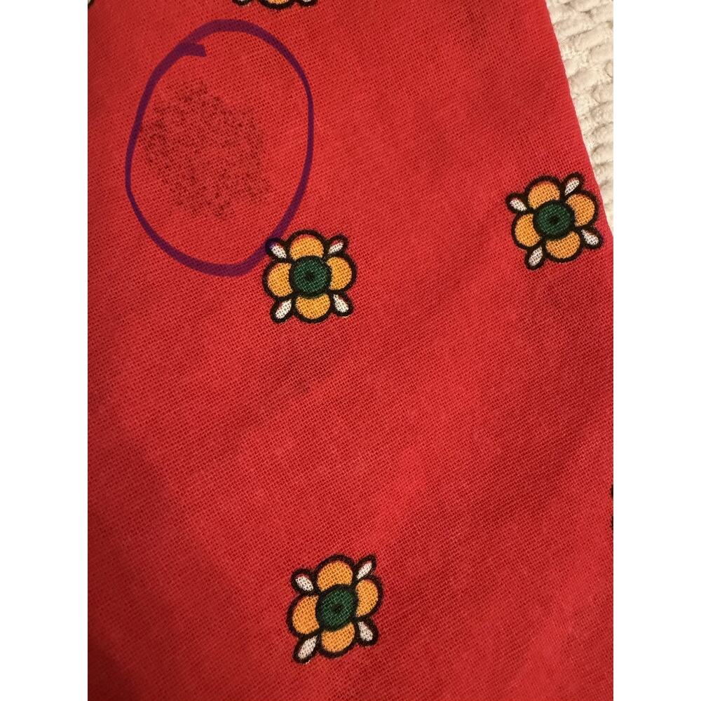 Vintage Austrian Folk Art Round Tablecloth 62” Red Floral DELLA TORRE 3757/20 - Picture 10 of 16